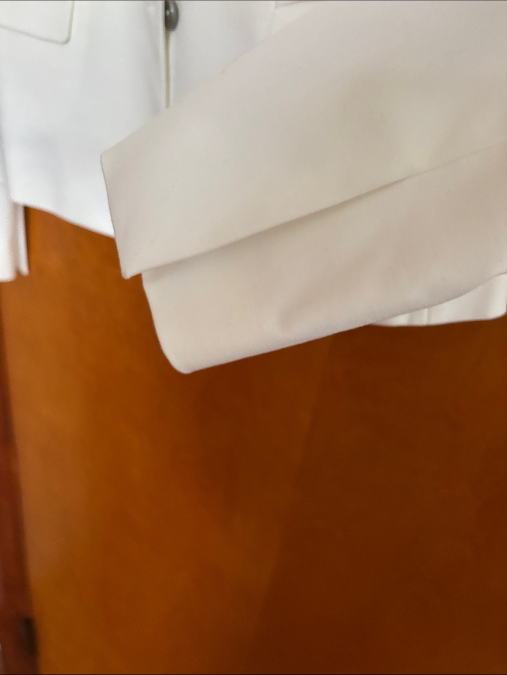 Tahari White Double-Button Tailored Blazer - Picture 2 of 4
